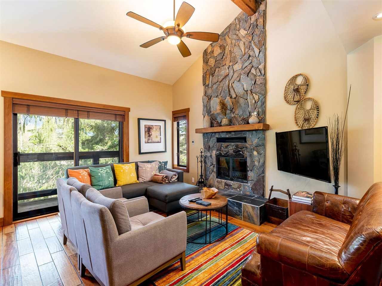 21-4100 Whistler Wy