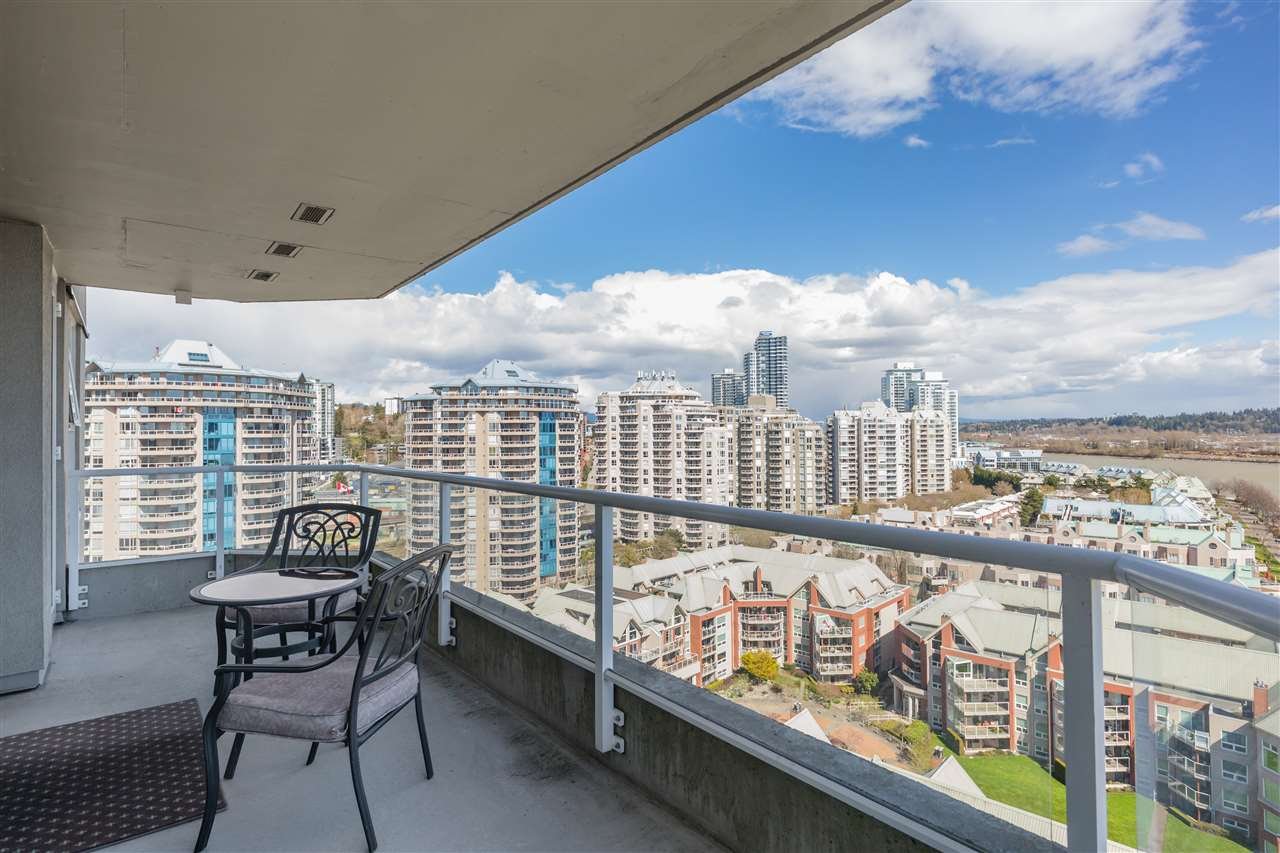 1603-1250 Quayside Dr