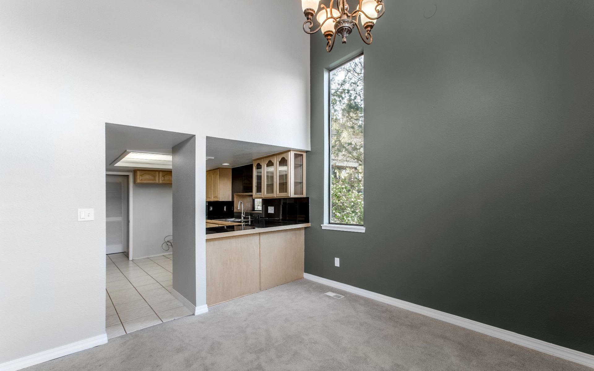 9866 E Maplewood Circle