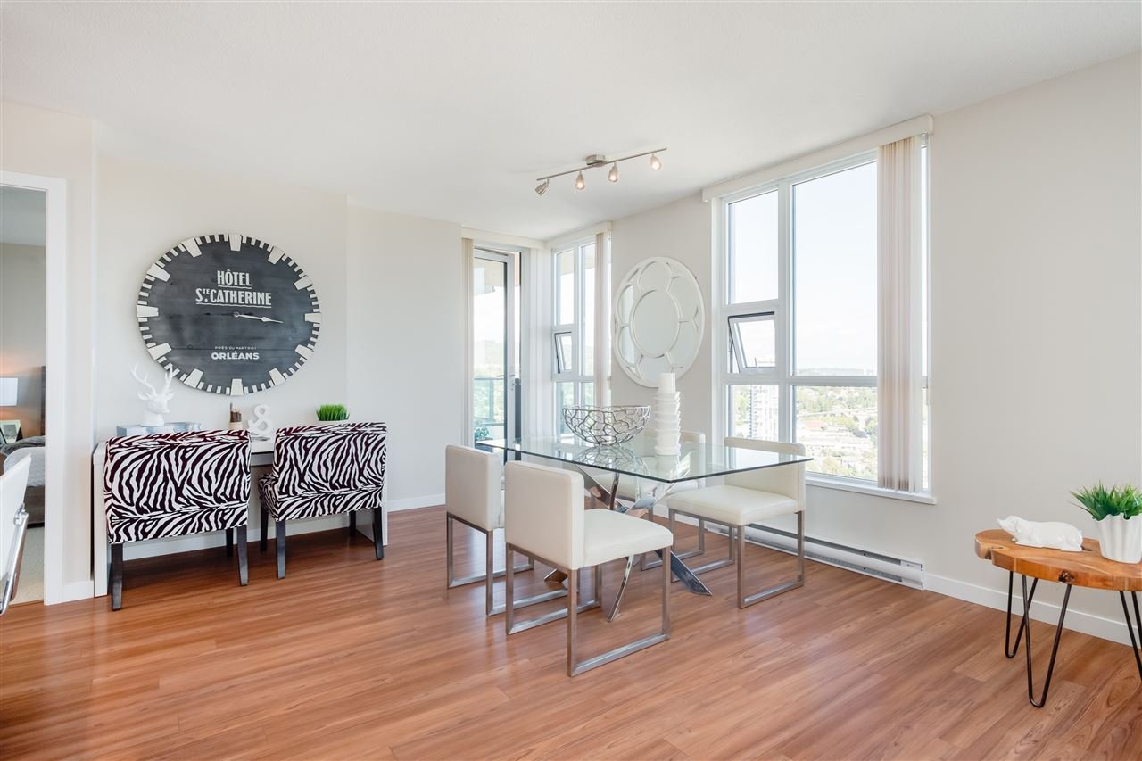 2401-2232 Douglas Rd