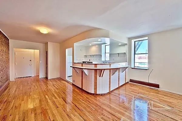 630 Union St, #2F
