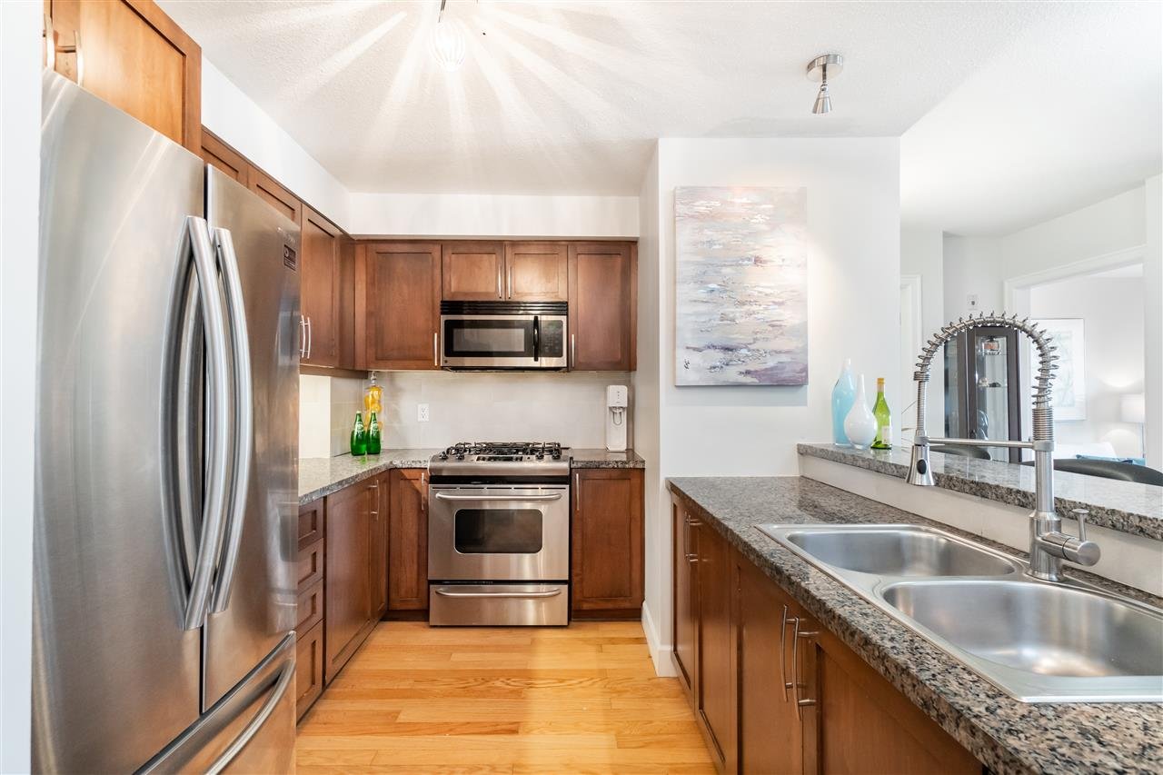 405-3811 Hastings St