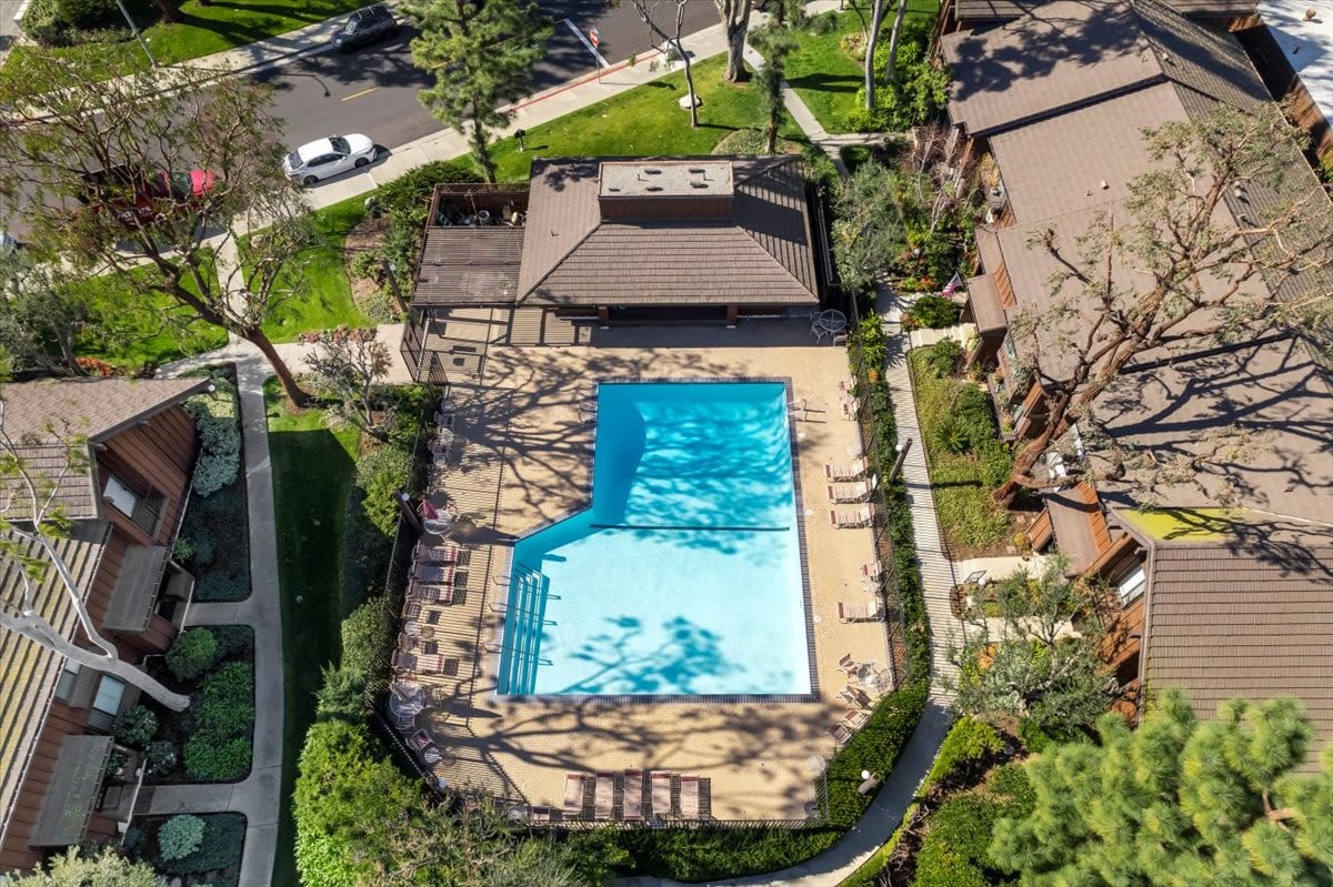 2217 Mount Shasta Drive