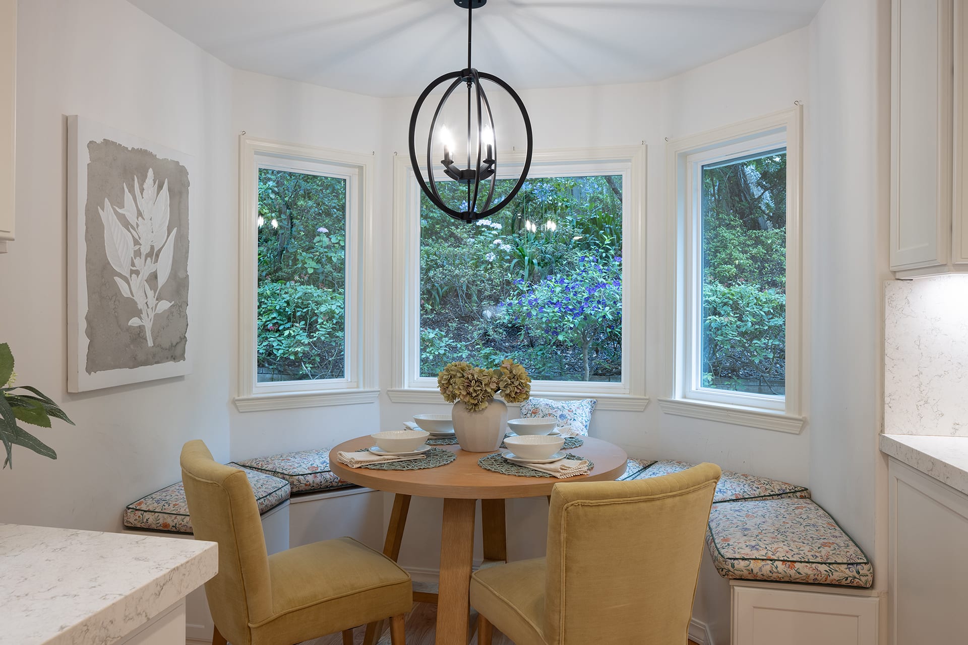Spacious Monterey Haven - 450 Dry Creek Road