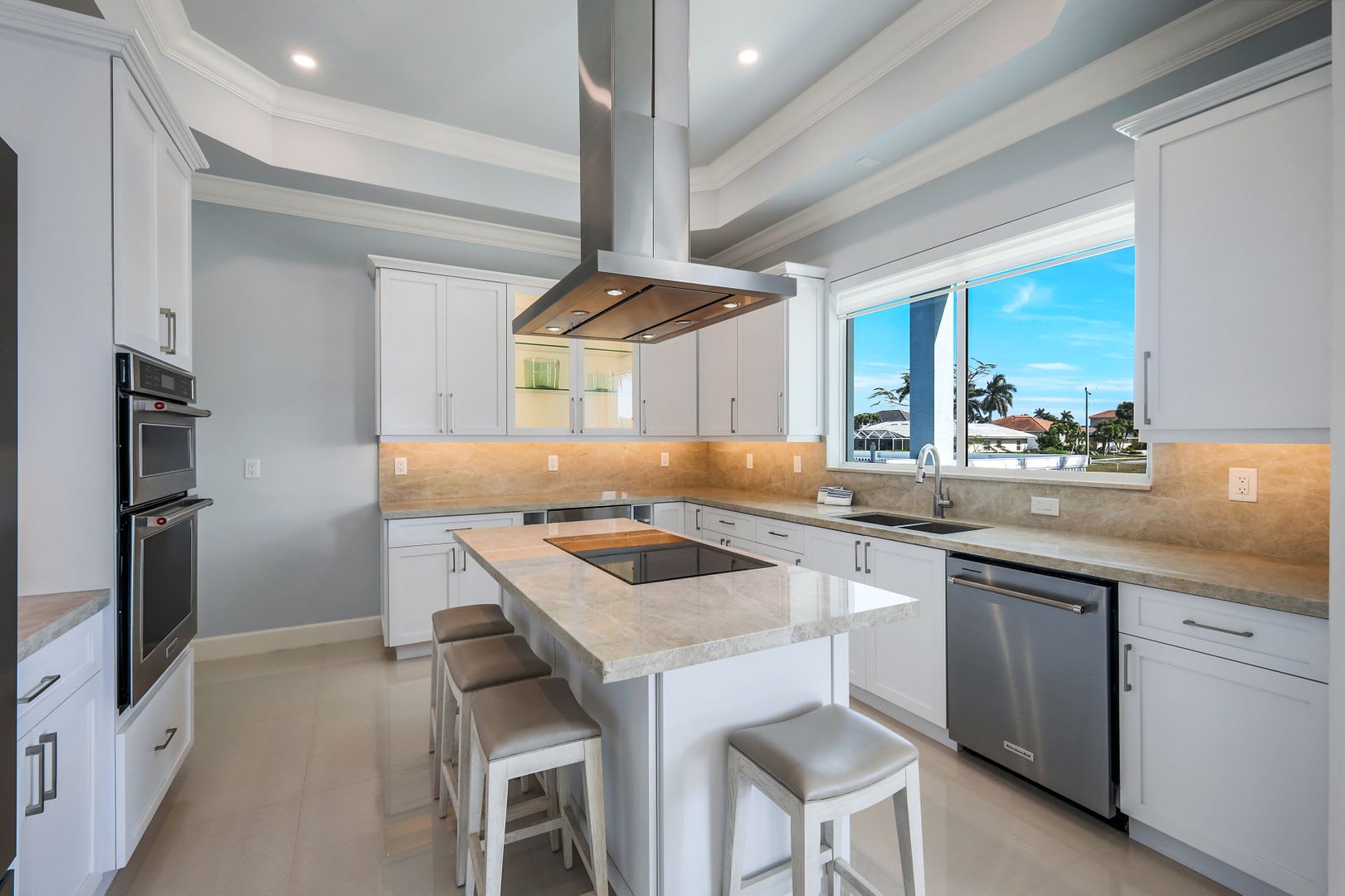 31 Manor Terrace, Marco Island