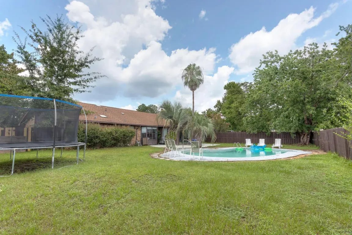 7506 MELODY Lane