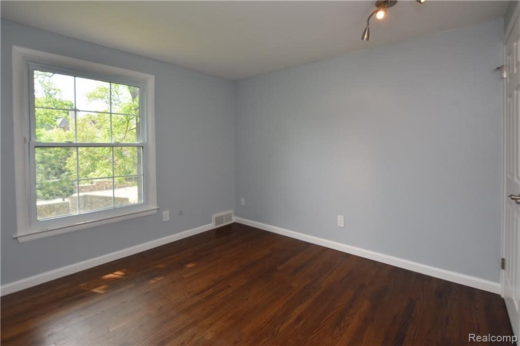 110 BALDWIN Road