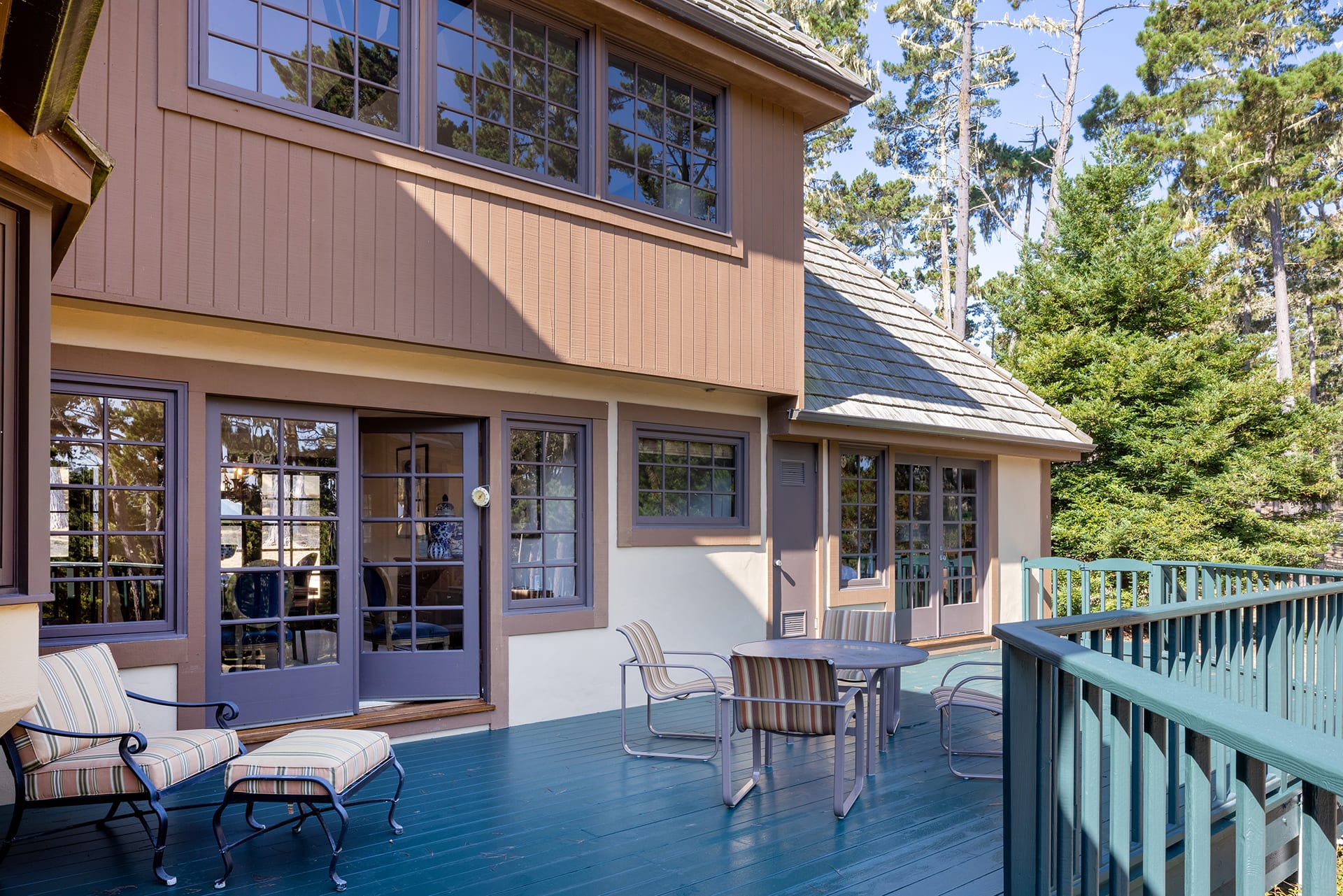 Pebble Beach Manor - 1263 Sombria Lane