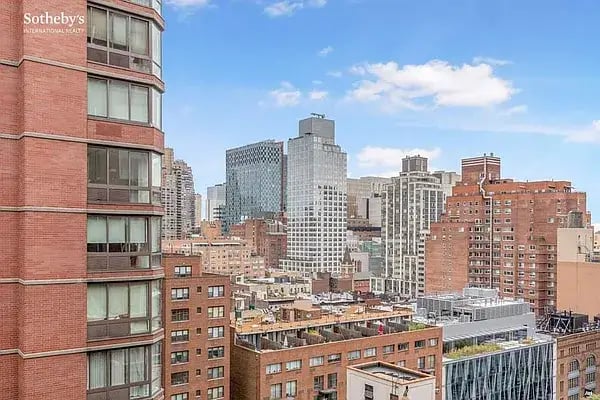 301 East 63rd Street Unit: 12K