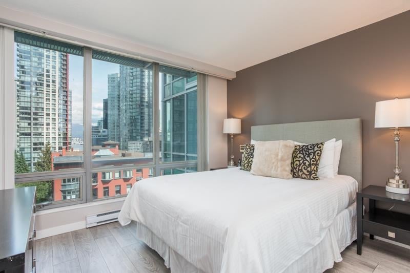 703-1200 W Georgia Street, Vancouver
