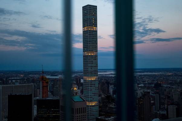 Manhattan Apartment Prices Slid in Fourth Quarter