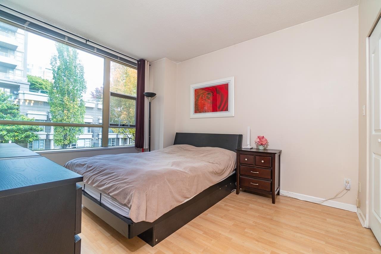 8266 Saba Rd