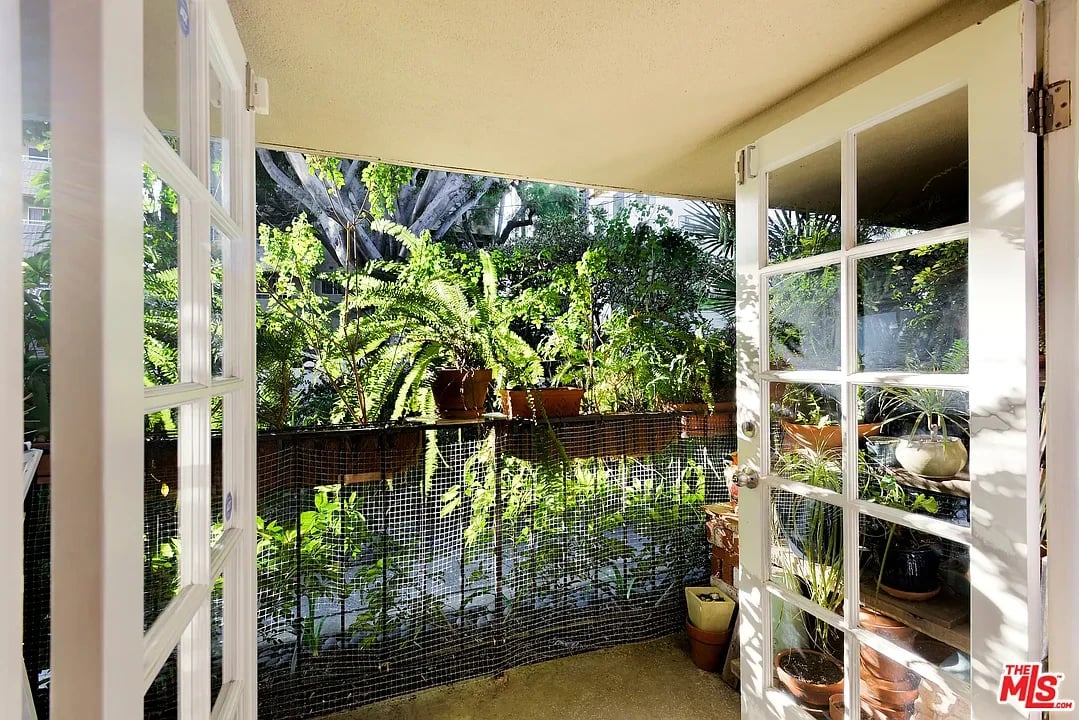 1010 Palm Ave APT#102, W