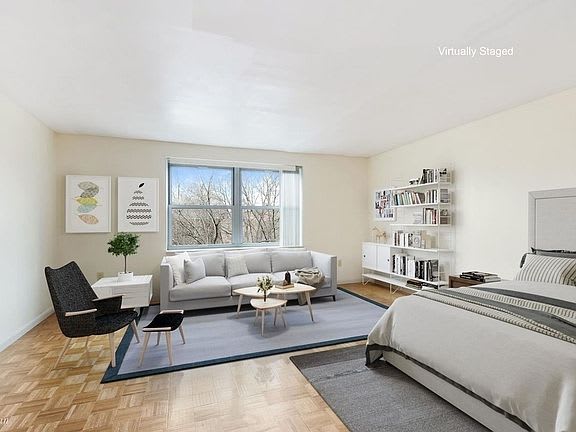 218 Myrtle Ave Apt: 8D