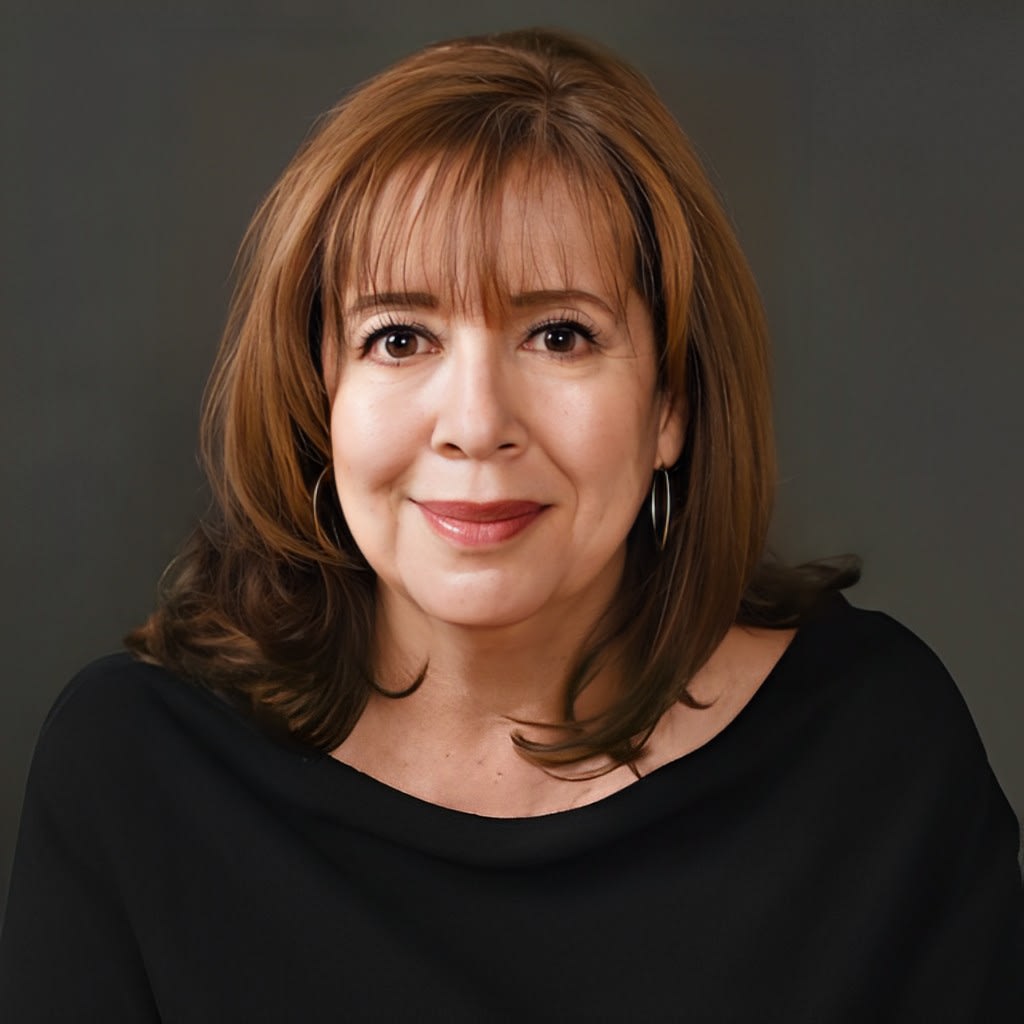 Lorraine De La Cruz