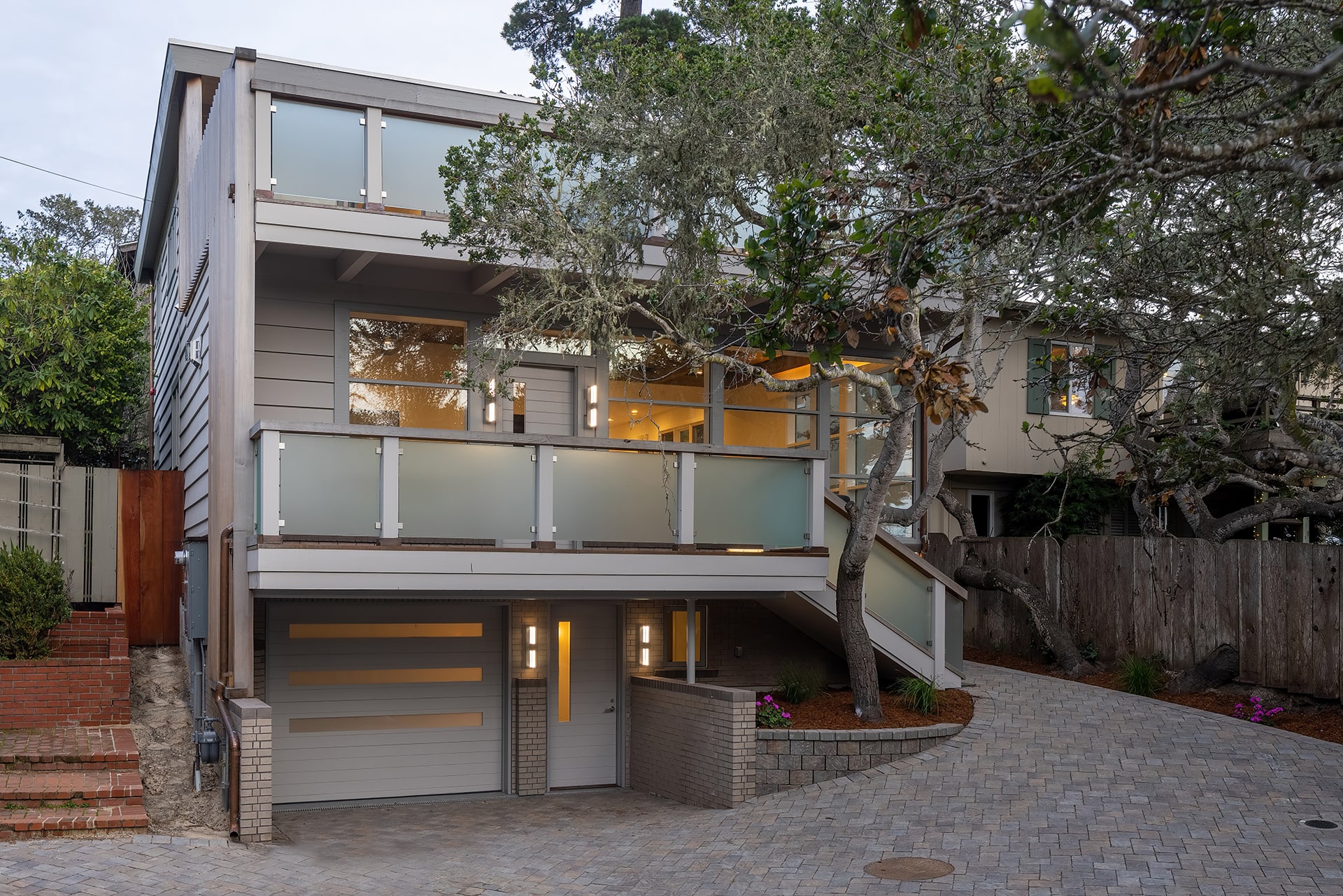 Residence by the Sea - Torres 2 NE of 5th Ave