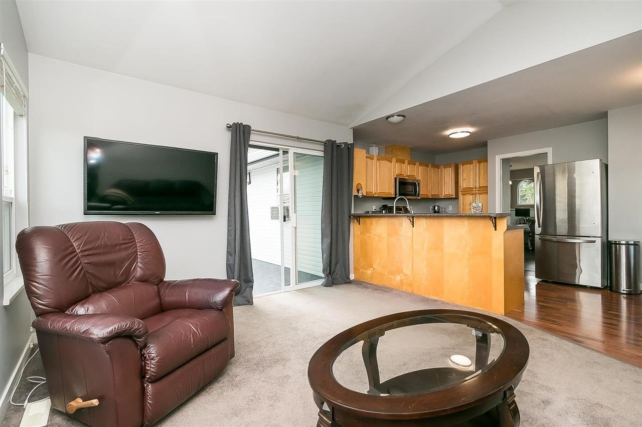 27075 26 Ave