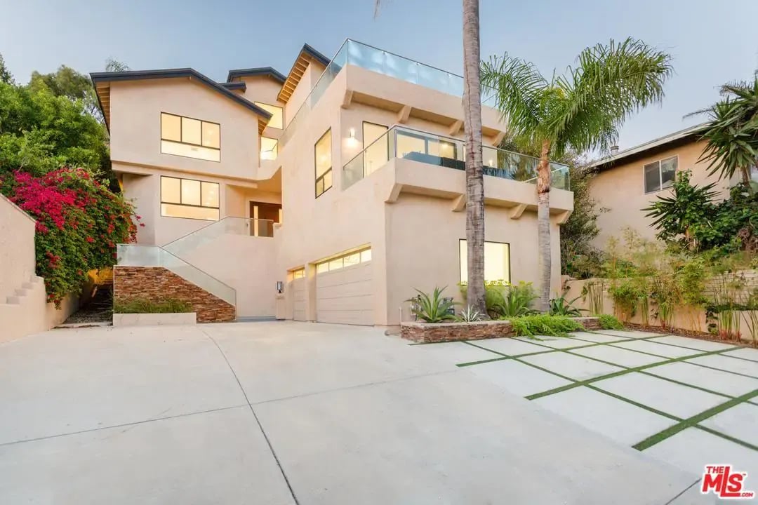 21559 PCH