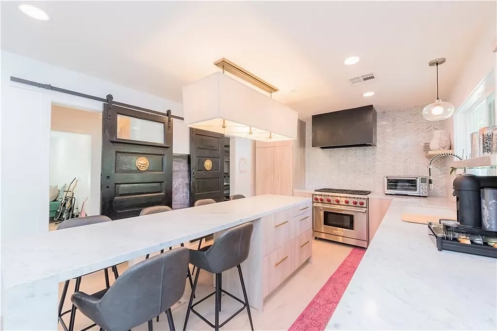 28303 Laura La Plante Dr