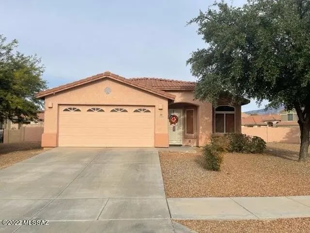2565 E Chipped Stone Ln
