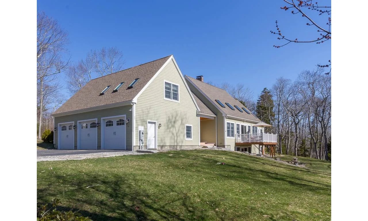 Home For Sale – 86 Spring Hill Loop, Bristol, Maine 04541