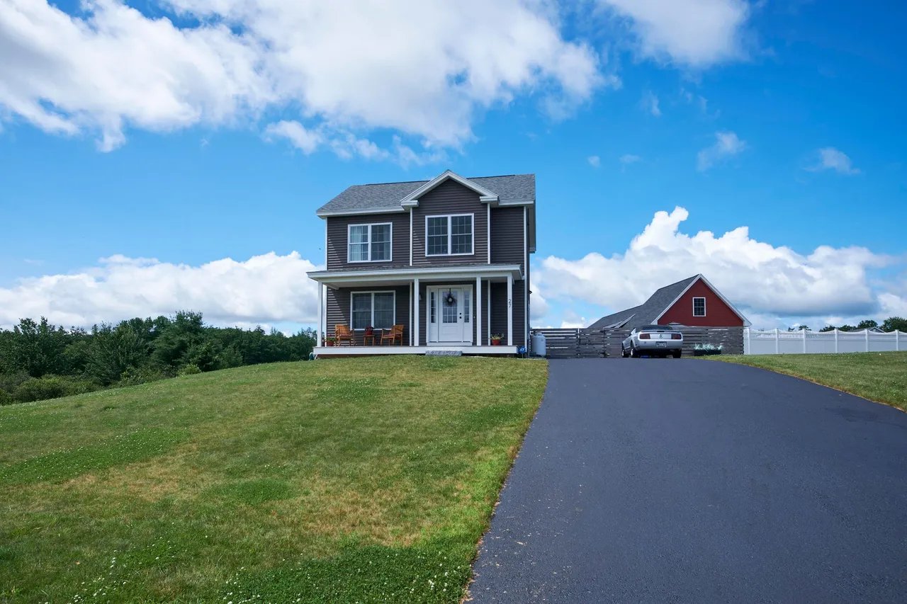 New Listing! 27 Stillwater Drive, Westbrook, Maine – $465,000