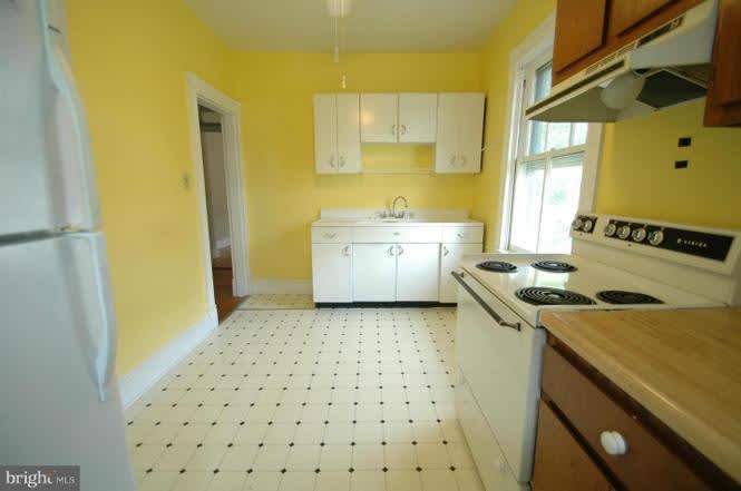 7 Gladden Rd