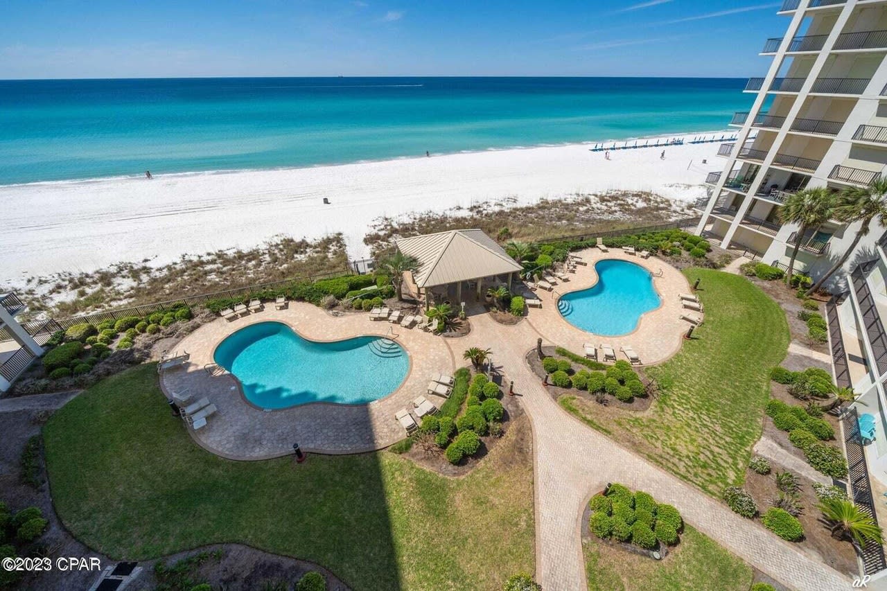 6323 THOMAS Drive Unit 802A