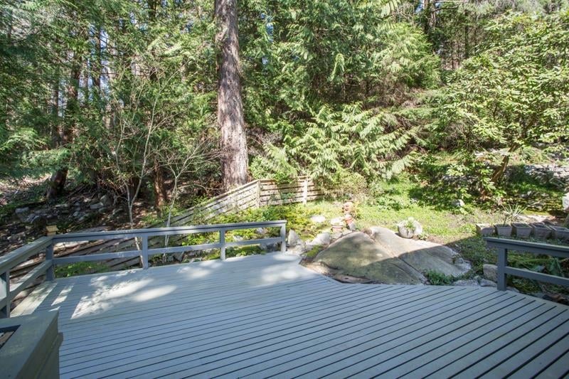 4621 Caulfeild Dr
