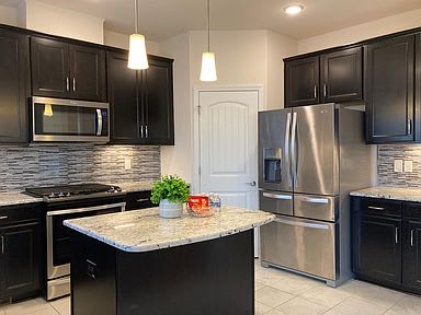 4008 Reedybrook Crossing