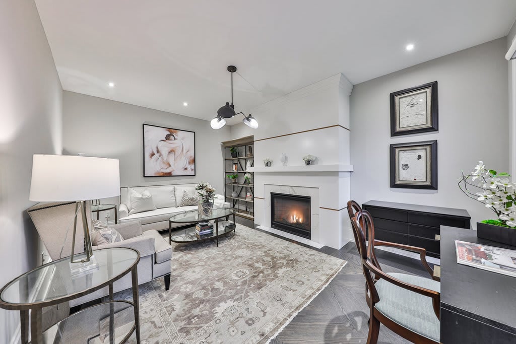 256 Donnelly Dr