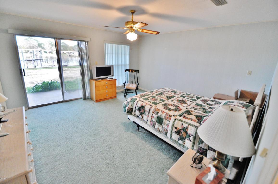 4652 BAYWOOD Drive