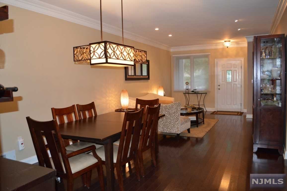 287 Vista View Dr