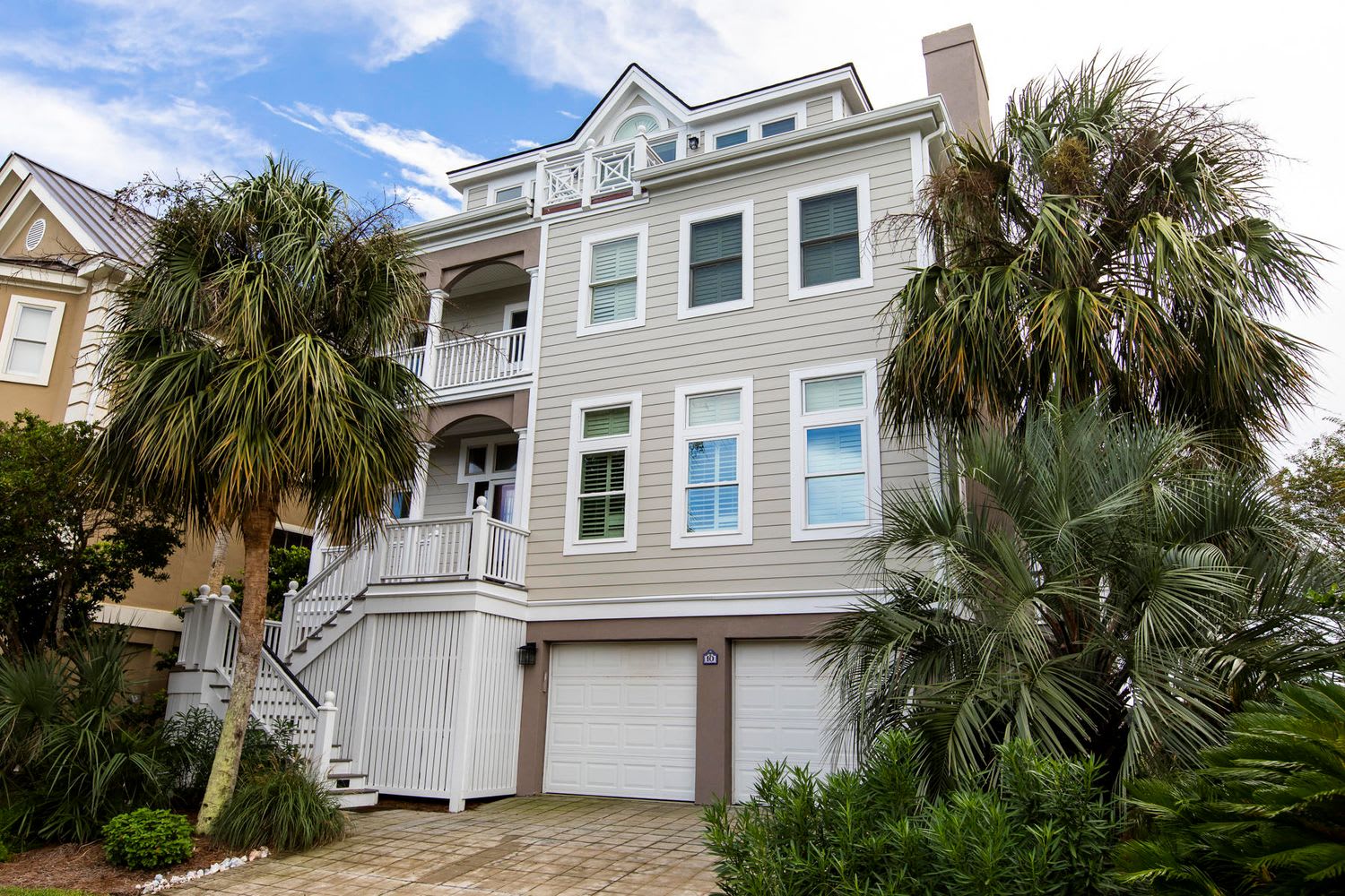 10 Ocean Point Dr