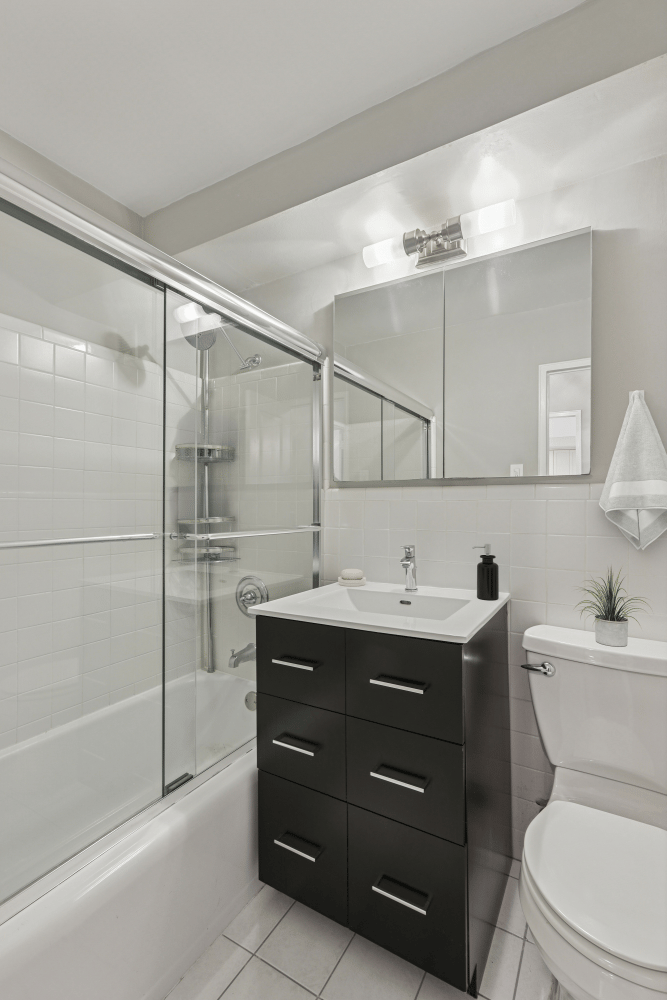 315 East 70th Street, Apt 9A