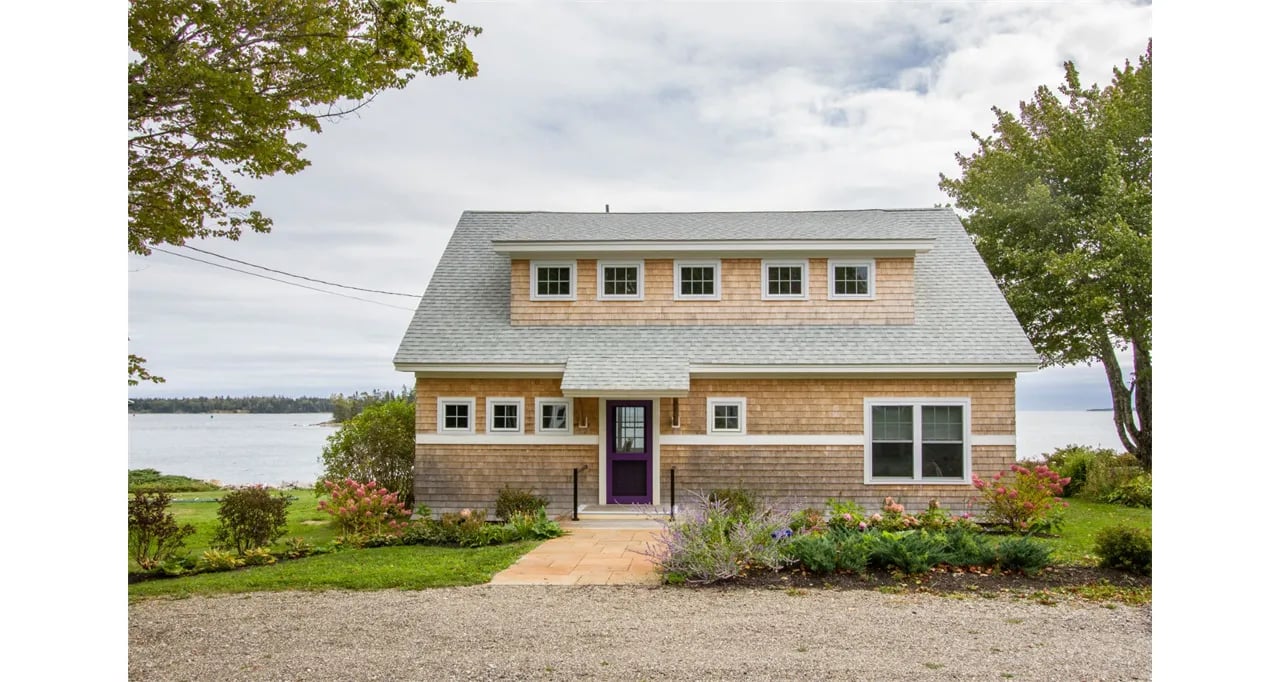 Home For Sale – 86 Bellevue Street, Owls Head, Maine 04854
