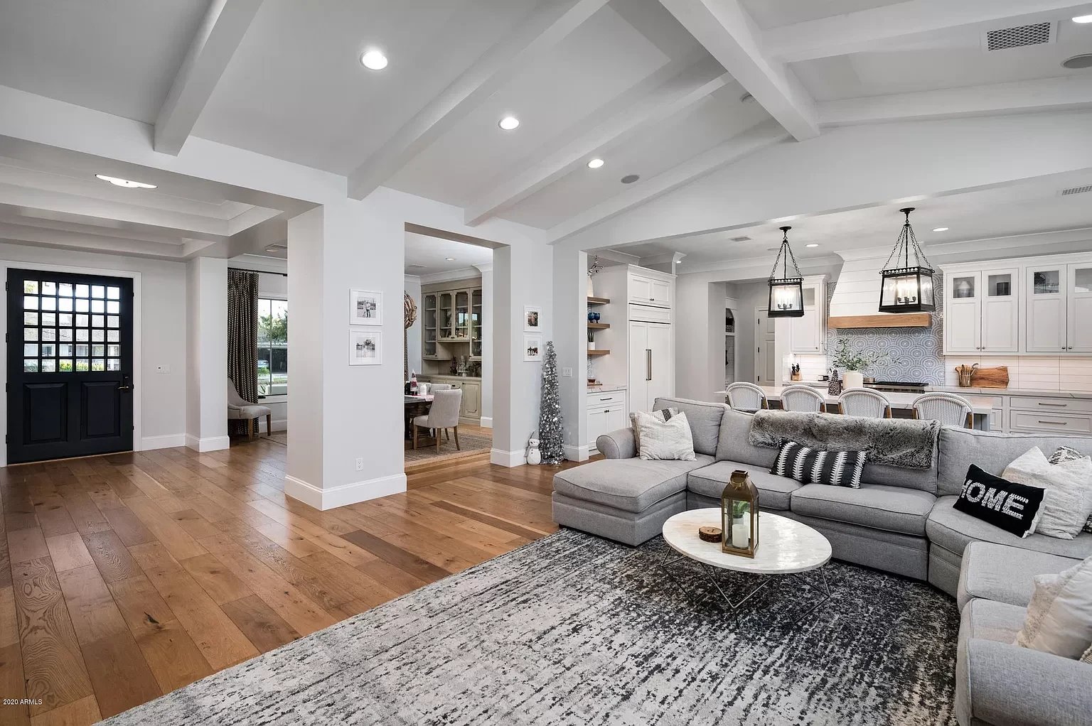 6212 E Calle Del Paisano