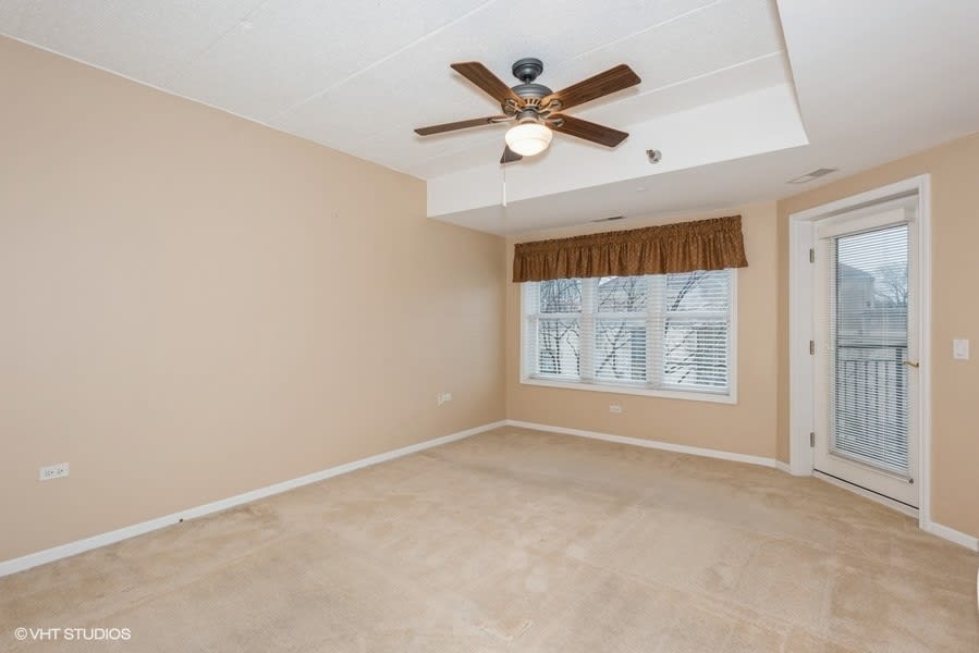 111 N WHEATON AVE #305