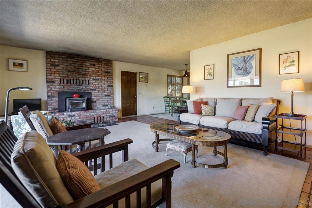 1606 SPRINGVIEW