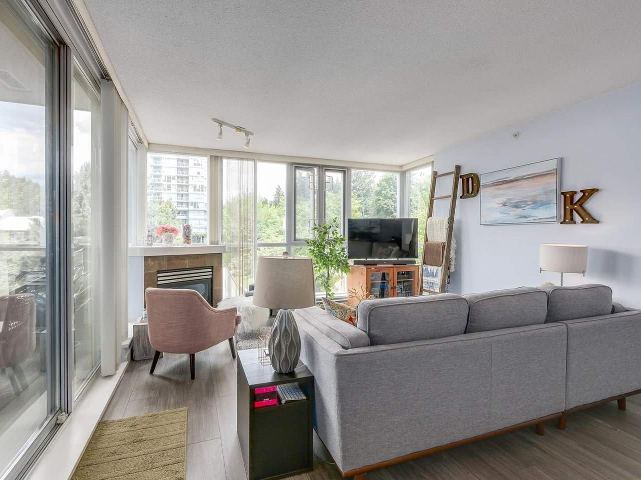 305-235 Guildford Wy