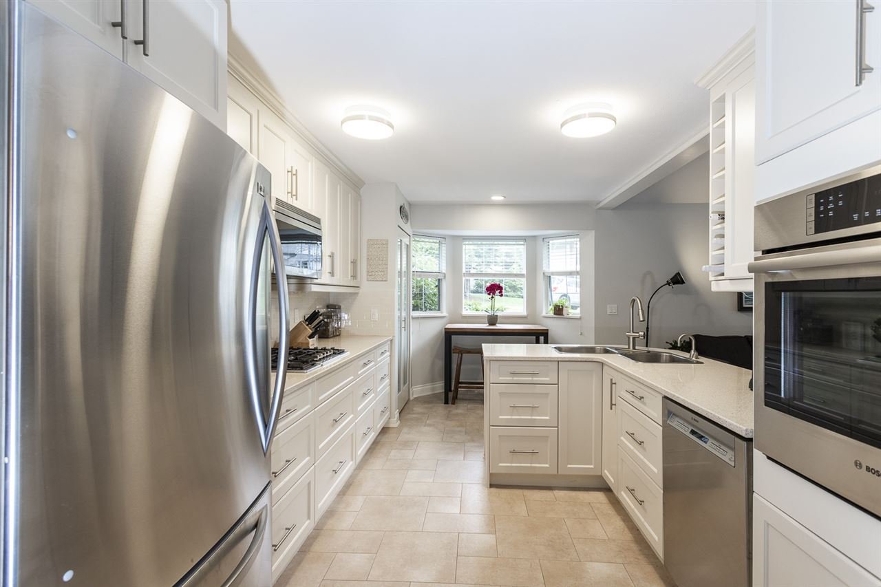 14-101 Parkside Dr