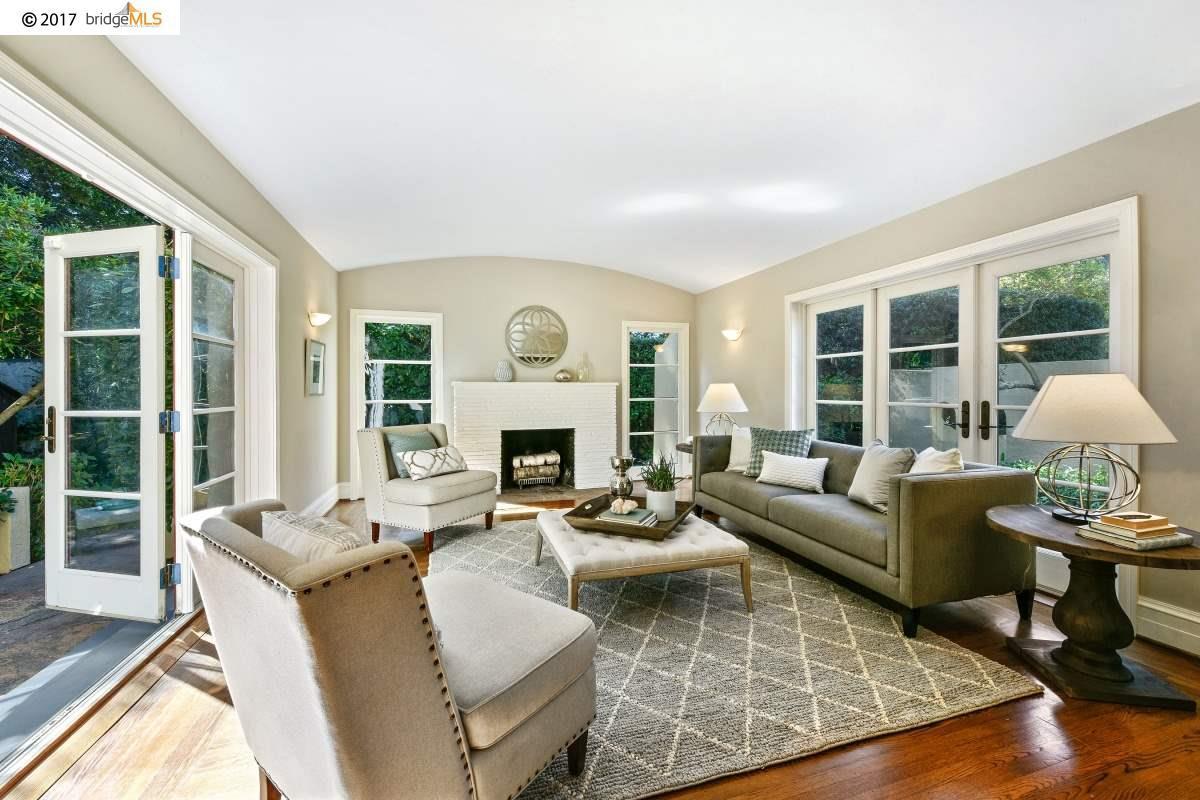 1255 Trestle Glen Rd 