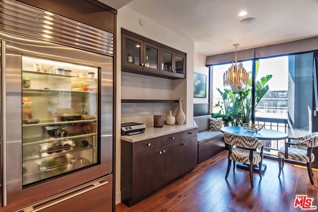 1033 Ocean Ave #403