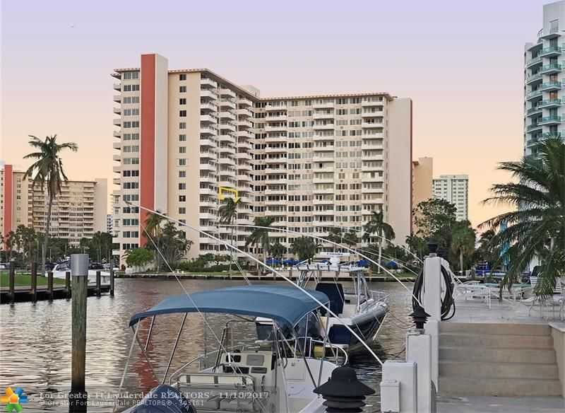 3233 NE 34th St Apt 721