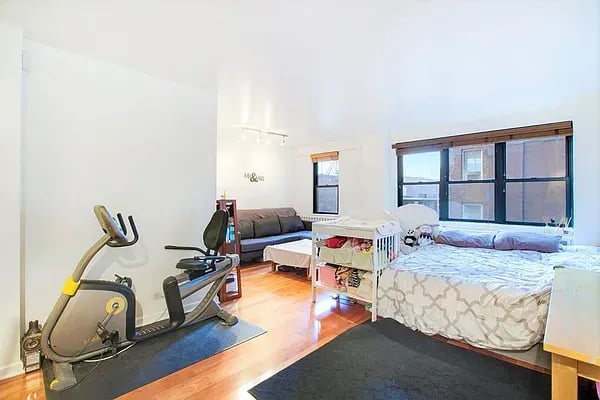 301 East 63rd Street Unit: 5K