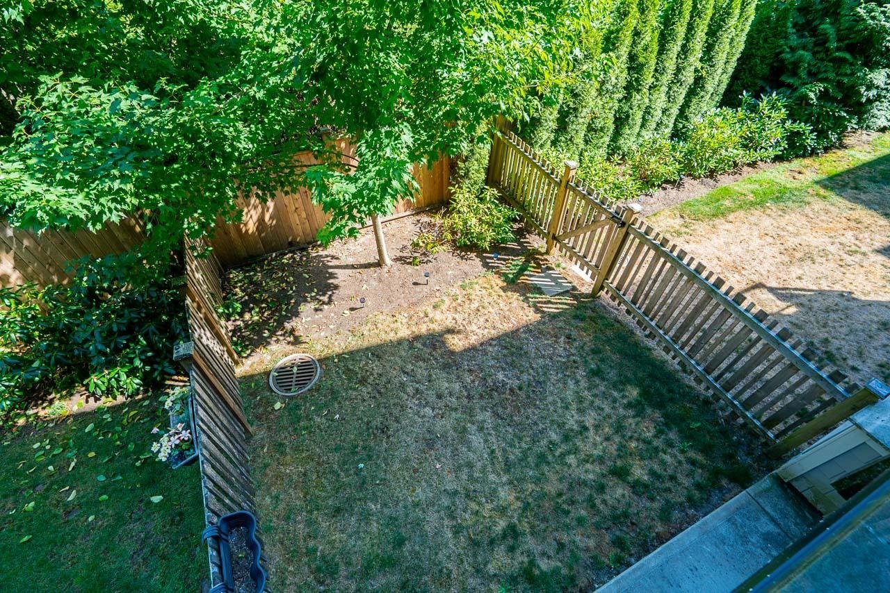 104-20498 82 Ave
