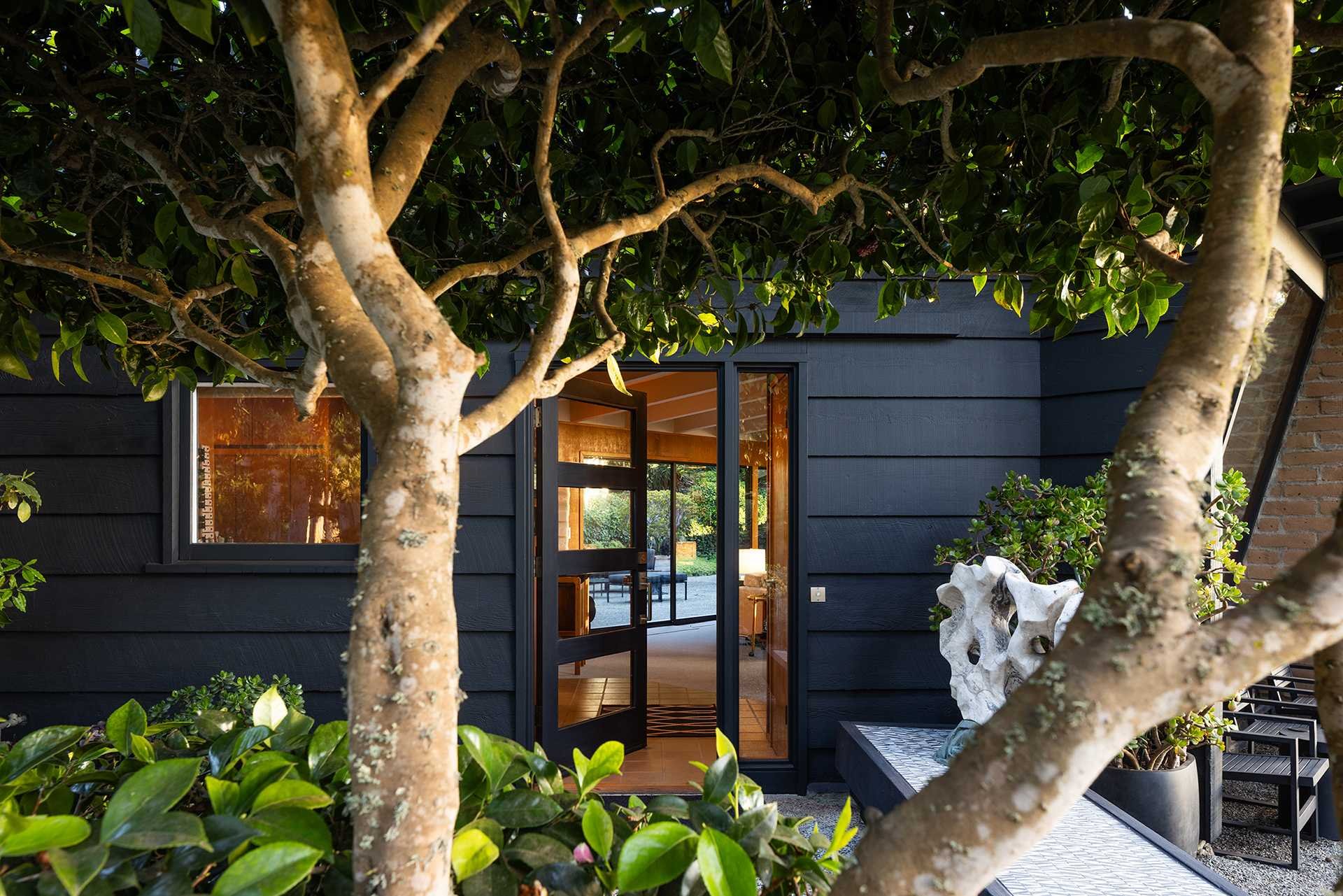 Ocean View Mid-Century Modern