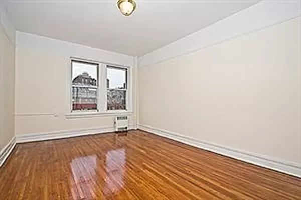 565 West 169th Street Unit: 2D