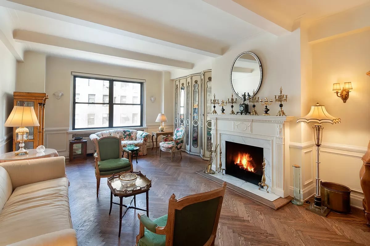 40 E 88th St #9A