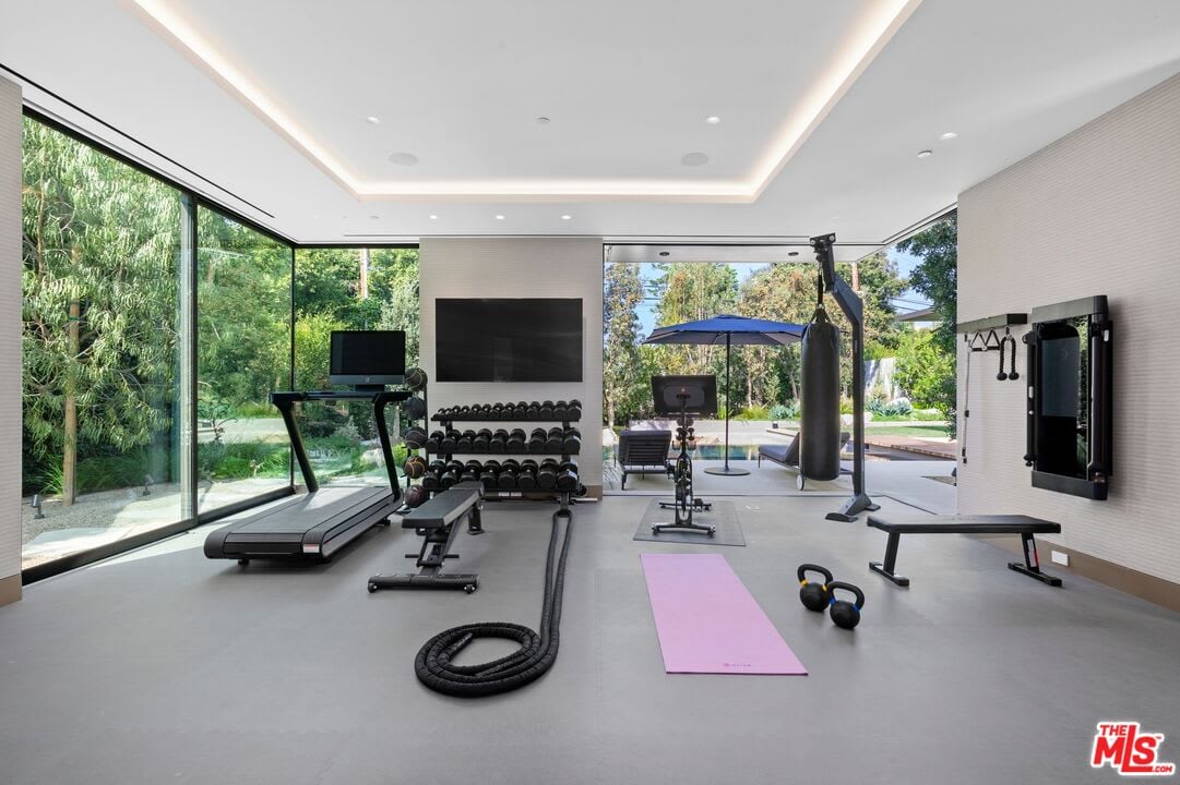 Luxe Estate